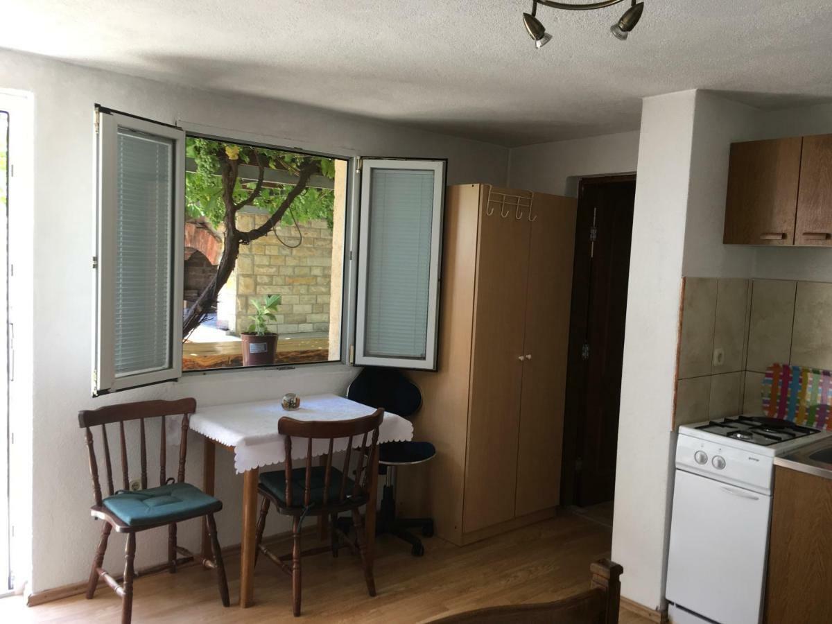 Apartman Nadia Karlobag Zewnętrze zdjęcie