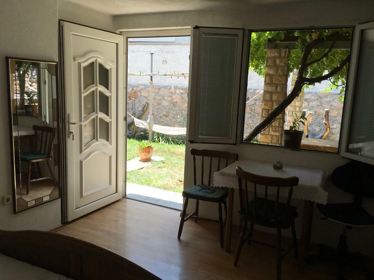 Apartman Nadia Karlobag Zewnętrze zdjęcie