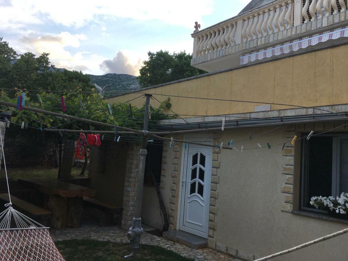 Apartman Nadia Karlobag Zewnętrze zdjęcie